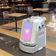 [丸井永旺购物中心全国9店]机器人标牌广告