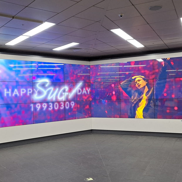 [BTS Suga] Hongdae Iriguchi站数字标牌 应援广告案例研究（2024/03）